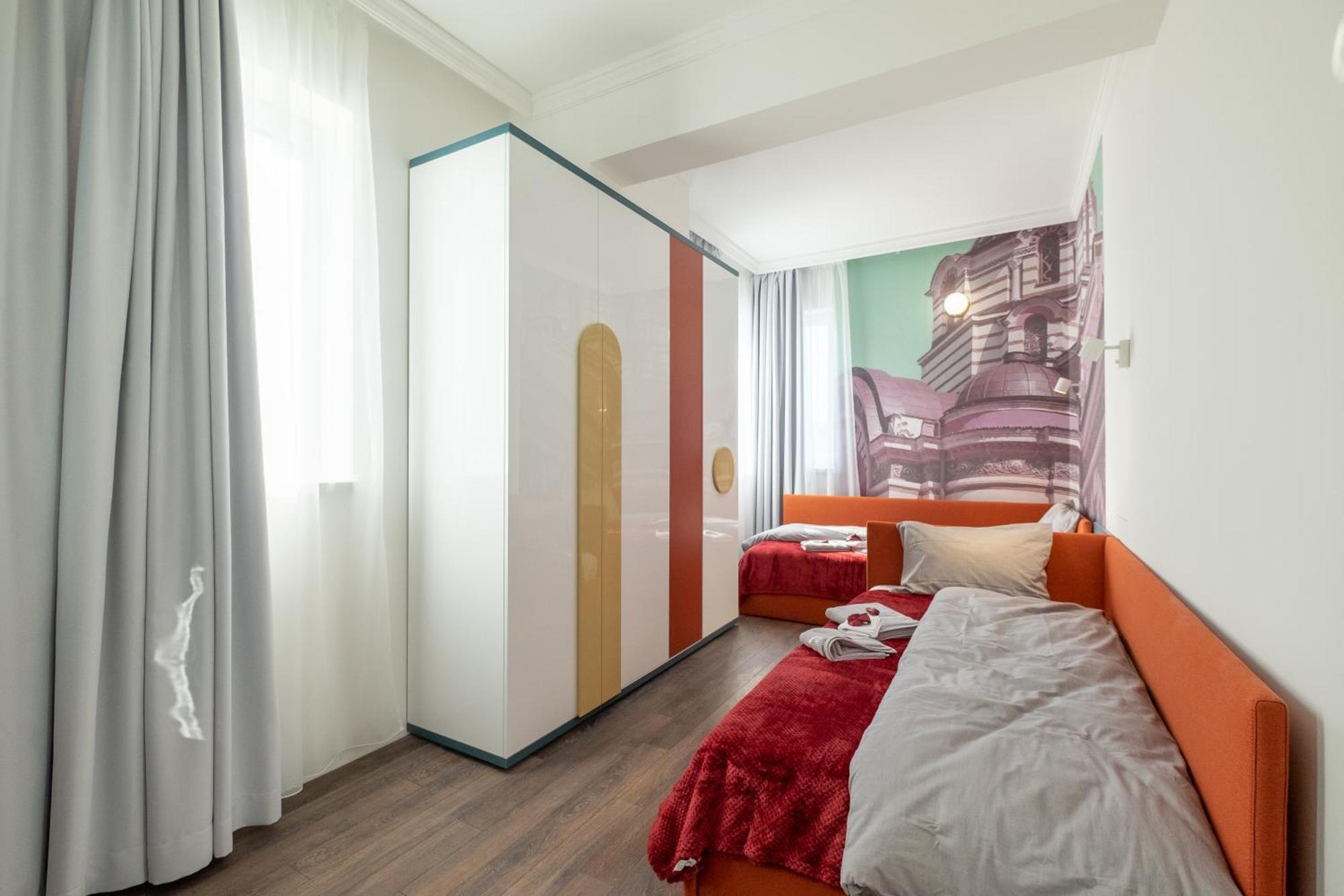 Lux 3bd-2ba On Vitosha Boulevard * Sofia