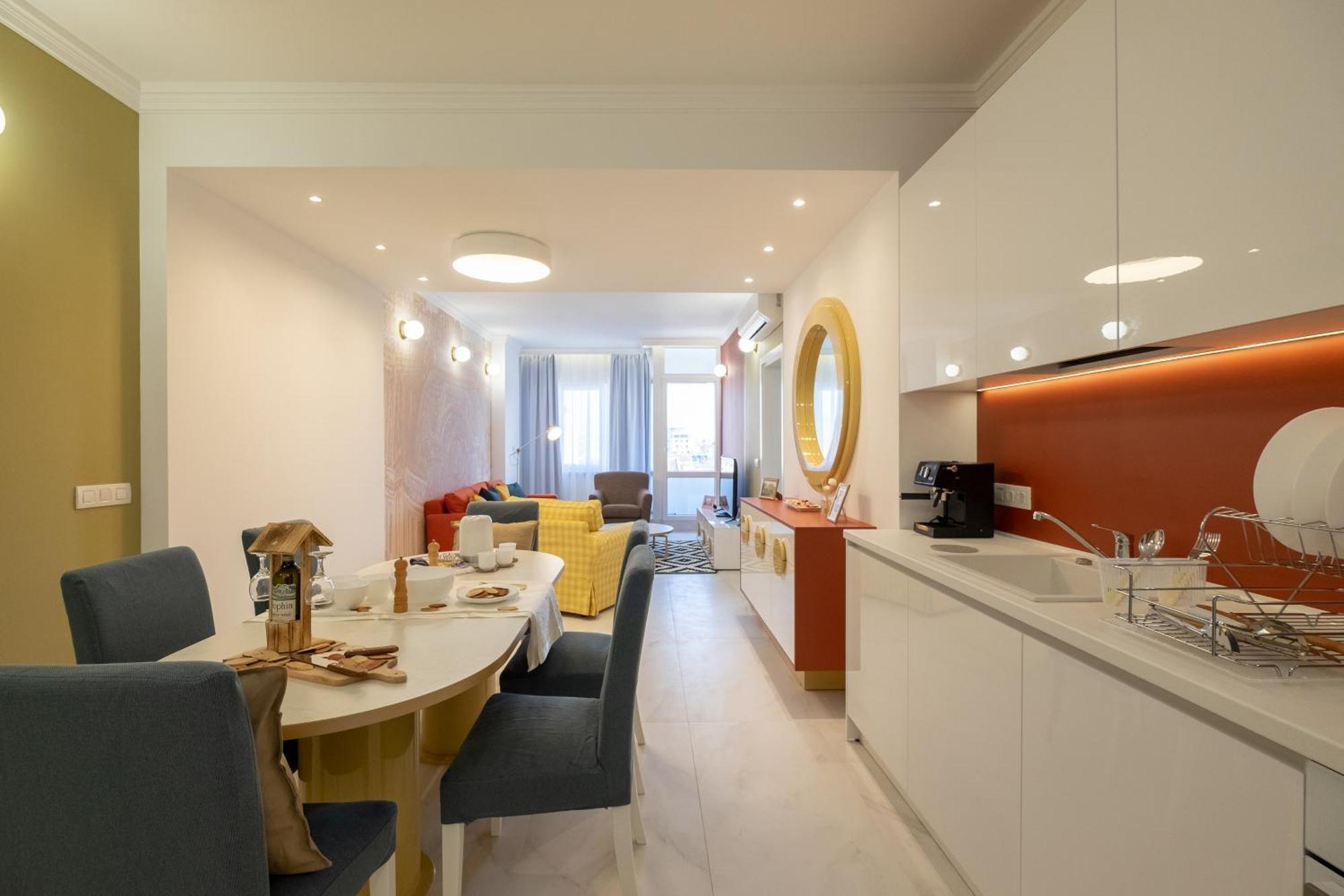 Apartment Lux 3bd-2ba On Vitosha Boulevard *