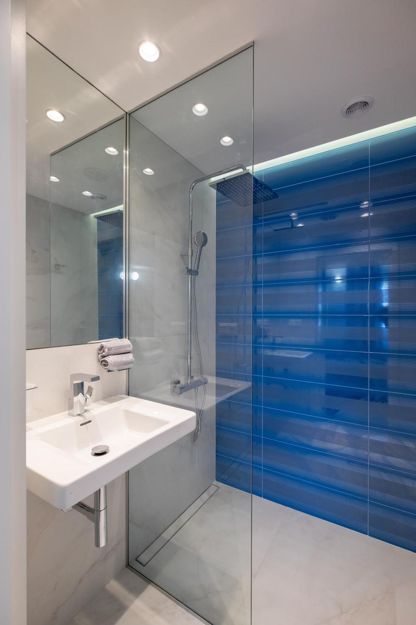 Apartment Lux 3bd-2ba On Vitosha Boulevard *
